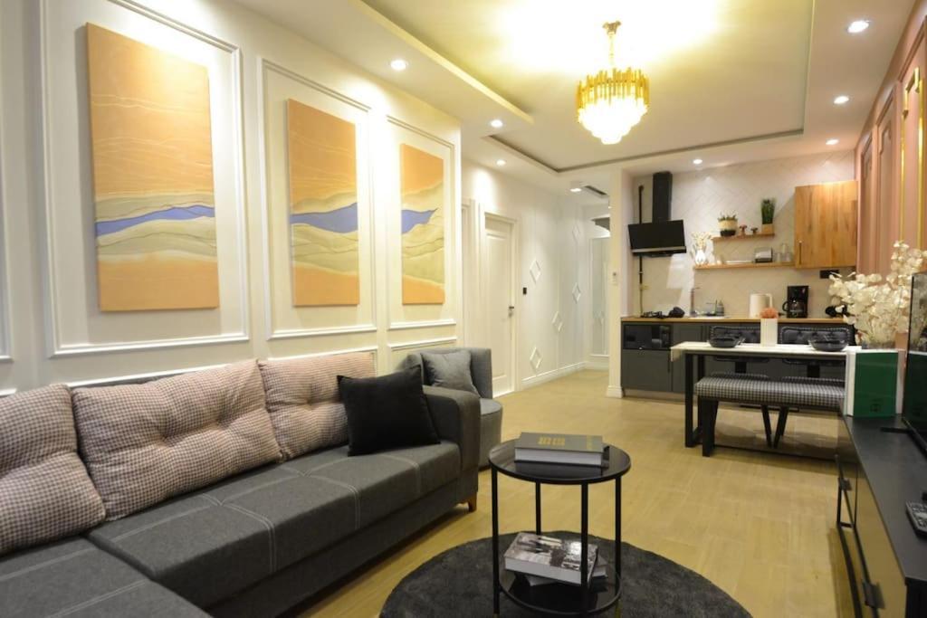 Daire Luxury Comfortable House